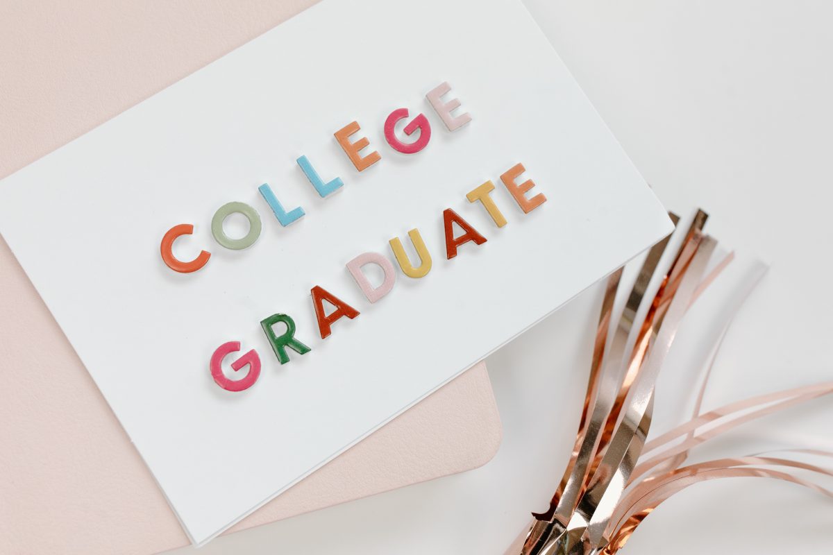 rose gold graduation party, Rose Gold Graduation Party Ideas for 2022
